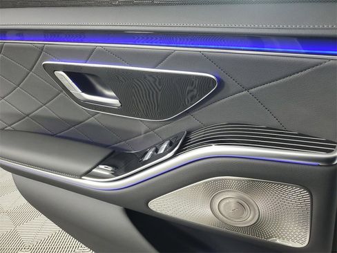 Used 2025 Mercedes-Benz S 580 4MATIC Sedan image 17