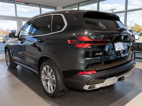 Used 2026 BMW X5 xDrive40i w/ Premium Package AWD/4WD image 4