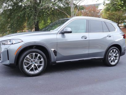 New 2026 BMW X5 sDrive40i w/ Premium Package