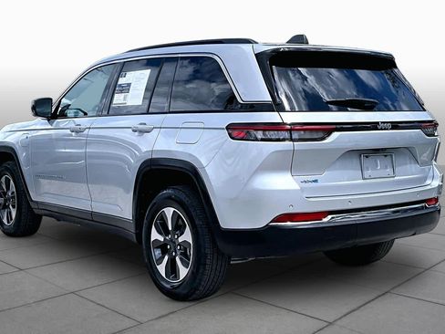 Used 2024 Jeep Grand Cherokee Limited 4xe AWD/4WD image 12
