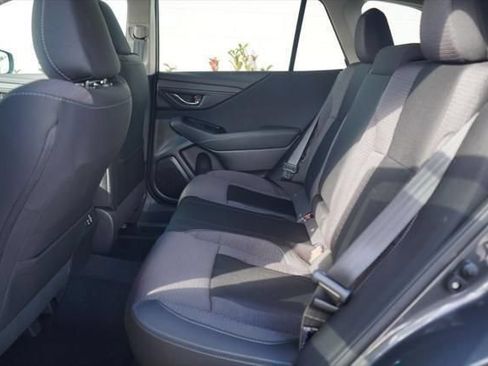 Certified 2025 Subaru Outback Premium AWD/4WD image 7