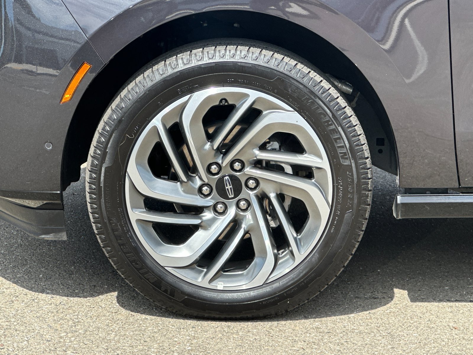 Certified 2025 Lincoln Navigator L Reserve AWD/4WD image 37