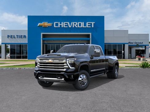 New 2026 Chevrolet Silverado 3500 High Country w/ High Country Premium Package AWD/4WD image 8
