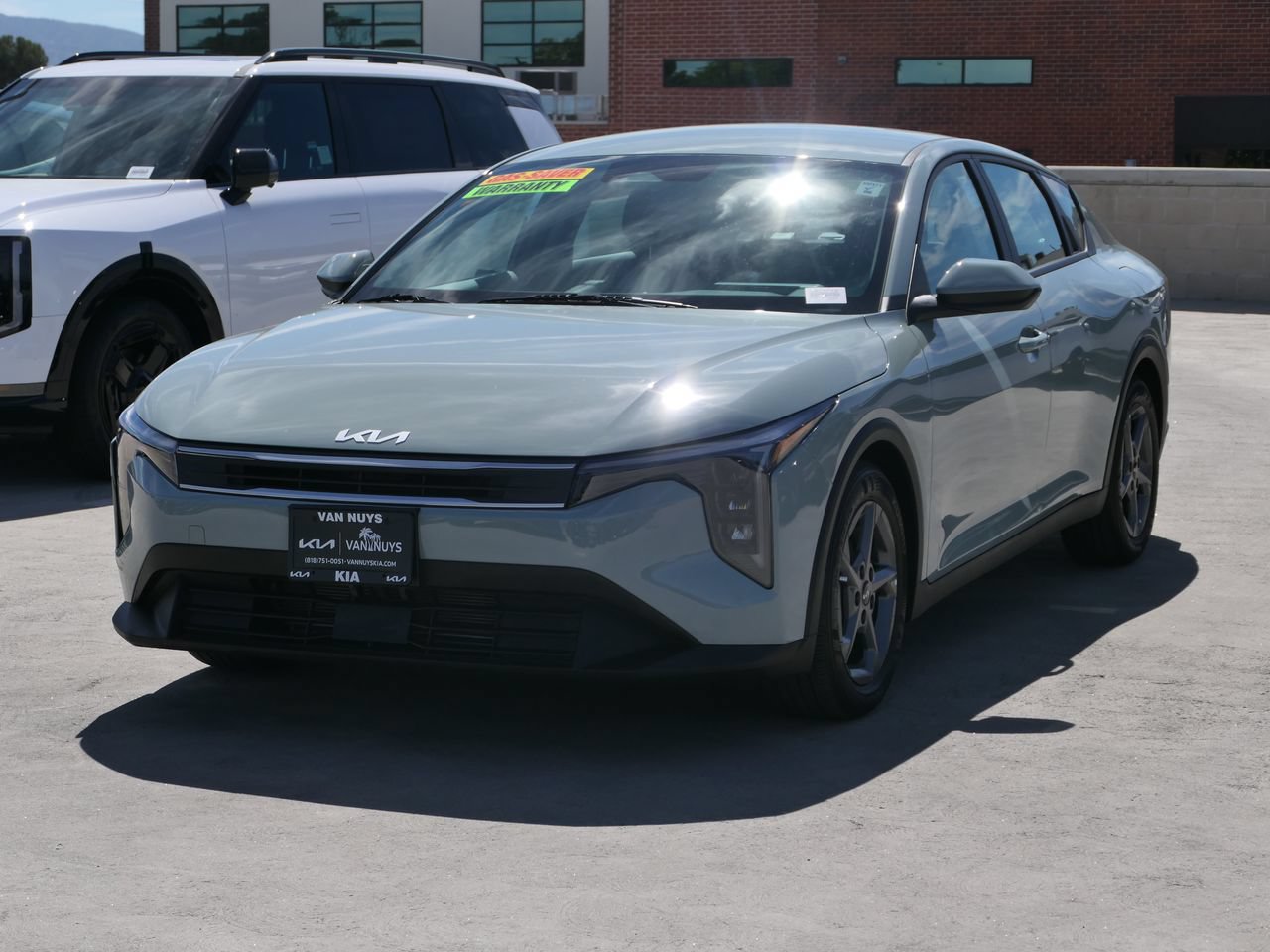 Used 2025 Kia K4 FWD image 7