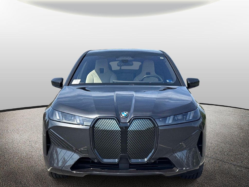 Used 2026 BMW iX xDrive60 AWD/4WD image 5