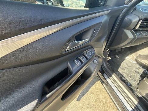 Used 2024 Buick Envista Avenir image 13