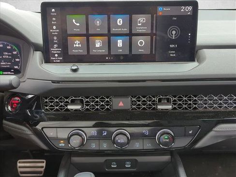 Certified 2024 Honda Accord Sport image 11