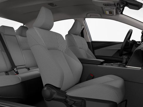 Used 2025 Toyota Camry LE image 38