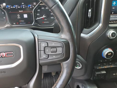 Used 2019 GMC Sierra 1500 AT4 w/ AT4 Premium Package AWD/4WD image 22