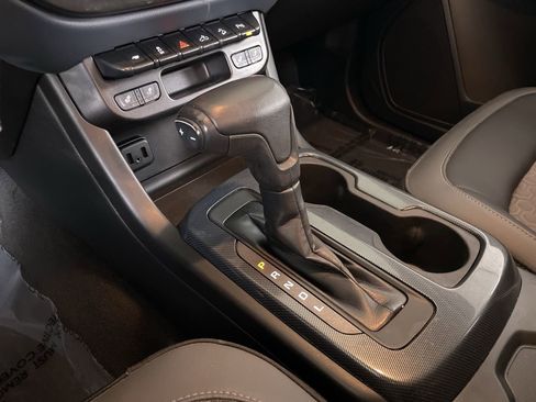 Used 2021 Chevrolet Colorado Z71 image 18