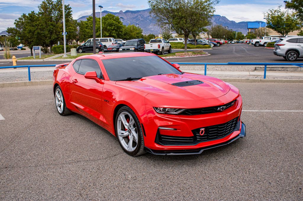 Used 2023 Chevrolet Camaro SS RWD image 1