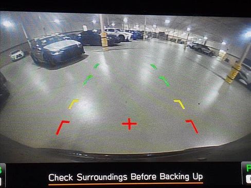 Used 2021 Subaru Ascent Limited w/ Technology Package AWD/4WD image 5