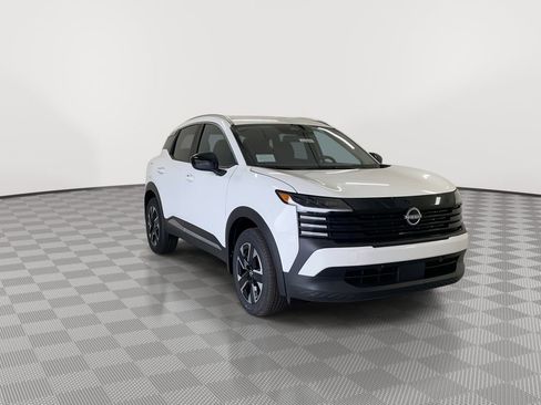 Certified 2026 Nissan Kicks SV w/ Cold Weather Package AWD/4WD image 2