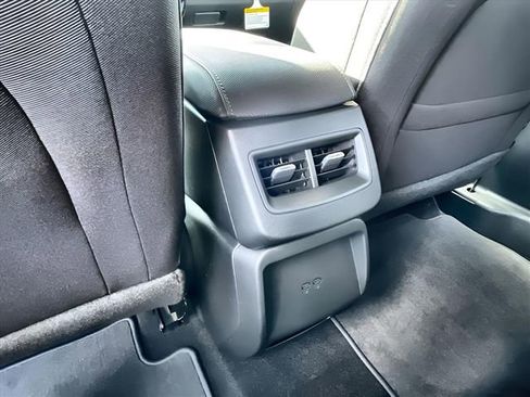 New 2026 Chevrolet Equinox EV LT image 20