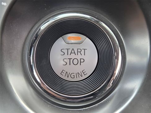 Used 2016 Nissan Maxima Platinum FWD image 20