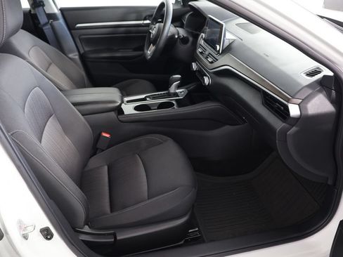 Used 2023 Nissan Altima 2.5 SV FWD image 22