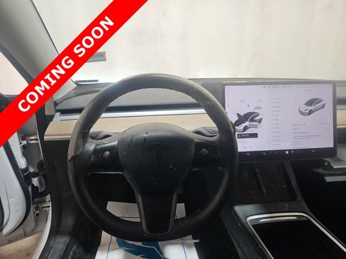 Used 2023 Tesla Model 3 Standard Range image 6