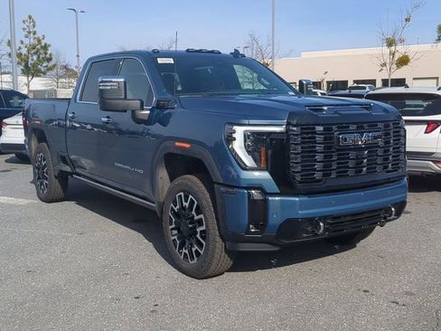New 2026 GMC Sierra 2500 Denali Ultimate image 3