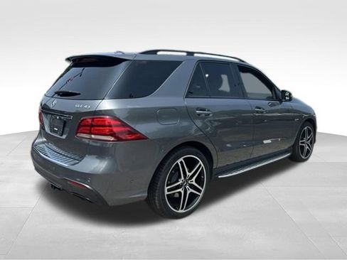 Certified 2018 Mercedes-Benz GLE 43 AMG 4MATIC image 8