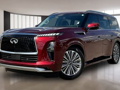 Used 2025 INFINITI QX80 Sensory