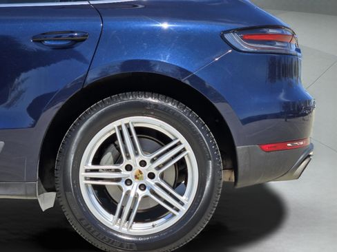 Used 2020 Porsche Macan S image 36