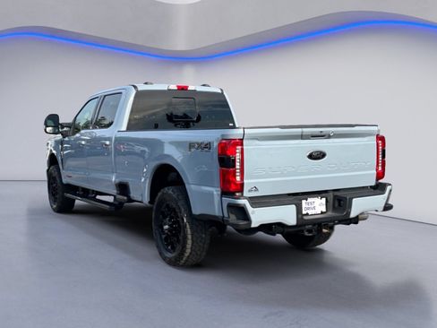 Used 2024 Ford F350 Lariat w/ Lariat Ultimate Package AWD/4WD image 11
