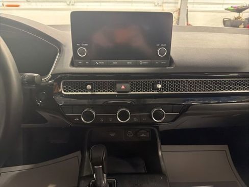 Used 2023 Honda Civic EX-L image 17