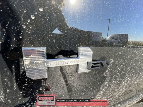 New 2025 GMC Hummer EV 2X image 33