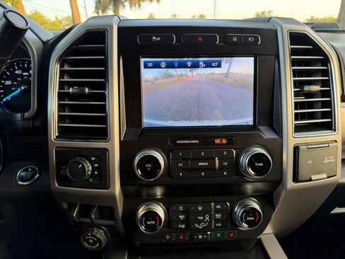 Used 2020 Ford F350 Platinum w/ Snow Plow Prep Package AWD/4WD image 72