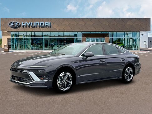 New 2026 Hyundai Sonata SEL FWD image 2