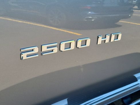 Used 2025 Chevrolet Silverado 2500 LT w/ All Star Edition AWD/4WD image 9