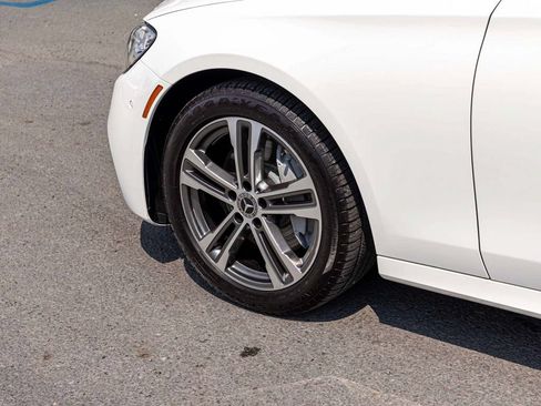 Used 2022 Mercedes-Benz E 350 4MATIC Sedan image 7