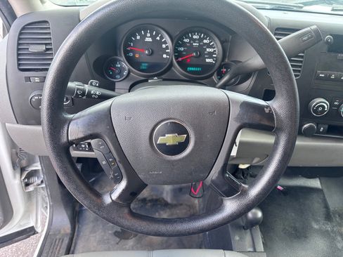 Used 2012 Chevrolet Silverado 1500 W/T AWD/4WD image 18
