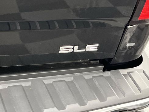 Used 2019 GMC Sierra 1500 SLE w/ SLE Value Package AWD/4WD image 29