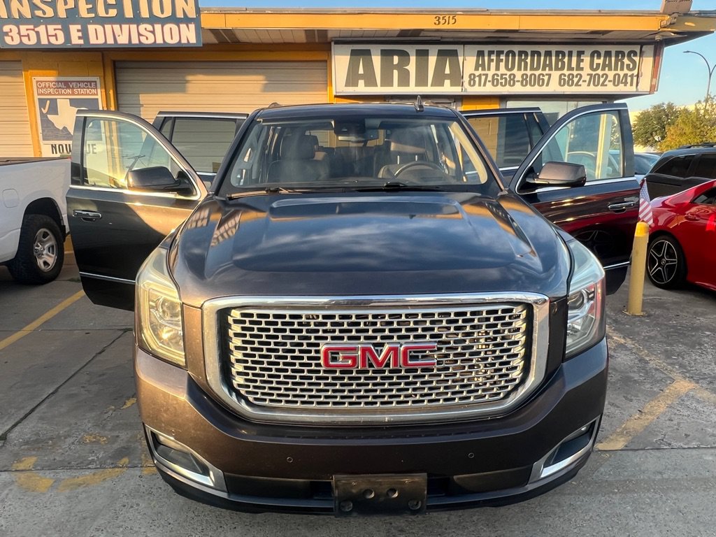 Used 2016 GMC Yukon Denali RWD image 8