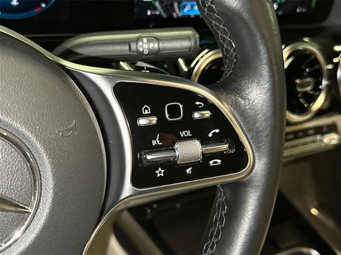 Used 2023 Mercedes-Benz GLA 250 4MATIC image 26