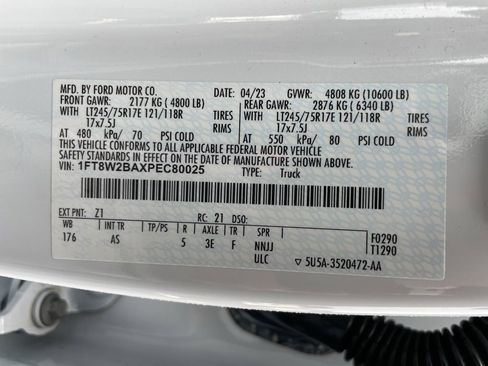 Used 2023 Ford F250 XL w/ FX4 Off-Road Package image 42