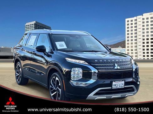 Used 2024 Mitsubishi Outlander SEL image 1