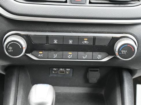 Used 2020 Nissan Altima 2.5 S FWD image 18