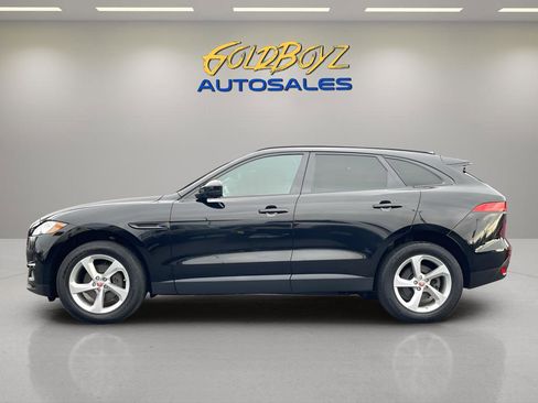 Used 2018 Jaguar F-PACE Premium image 6