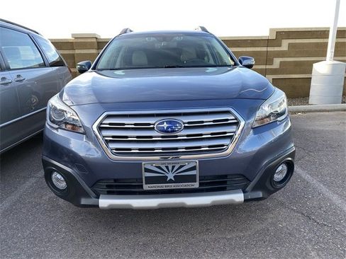 Used 2017 Subaru Outback 3.6R Limited image 6