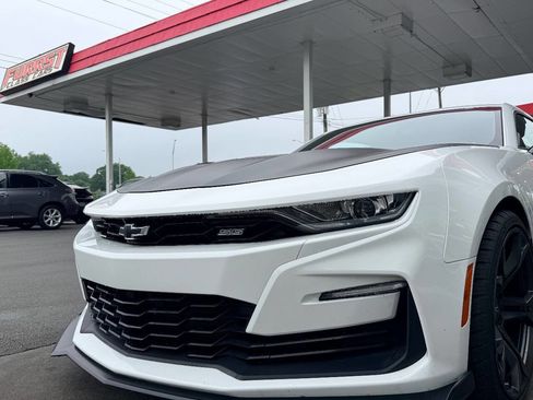 Used 2022 Chevrolet Camaro SS RWD image 14