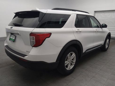 Used 2020 Ford Explorer XLT image 9