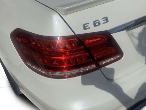 Used 2014 Mercedes-Benz E 63 AMG S-Model image 13