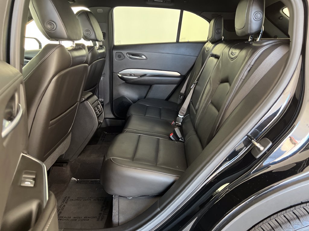 Used 2019 Cadillac XT4 Premium Luxury AWD/4WD image 27