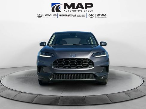 Used 2023 Honda HR-V LX image 8