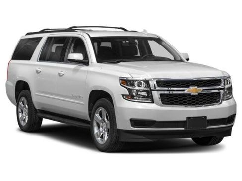 Used 2019 Chevrolet Suburban LT RWD image 9
