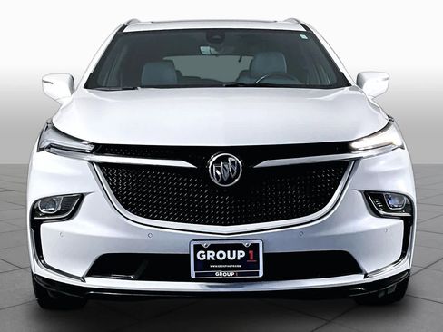 Certified 2024 Buick Enclave Essence w/ Experience Buick Package FWD image 4