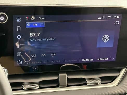 Used 2025 Chevrolet Equinox LT w/ Midnight Edition FWD image 17