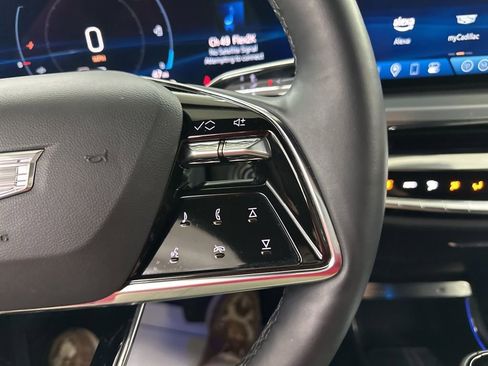 Certified 2024 Cadillac Lyriq Luxury w/ LPO, Floor Liner Package image 33